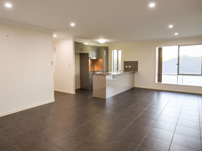 5 Jordan Place, Young NSW 2594