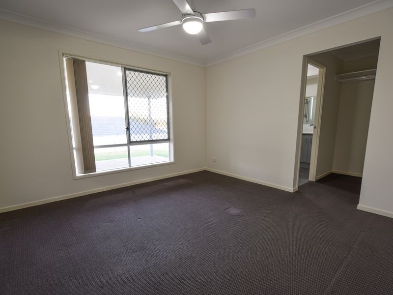 5 Jordan Place, Young NSW 2594