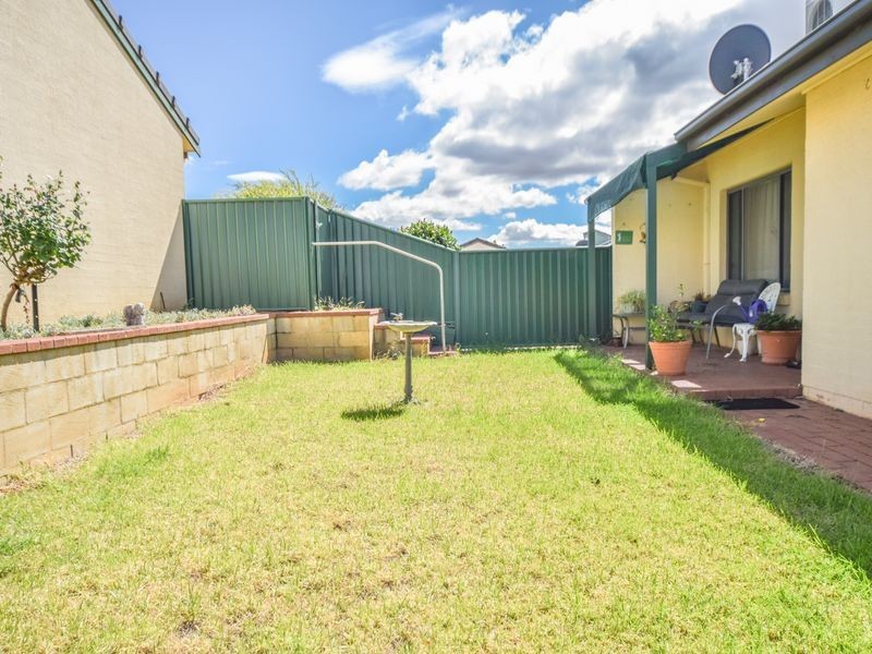 7/77 Thornhill Street, Young NSW 2594