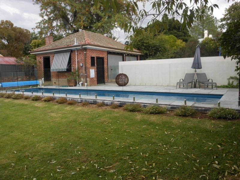 41 Wombat Street, Young NSW 2594