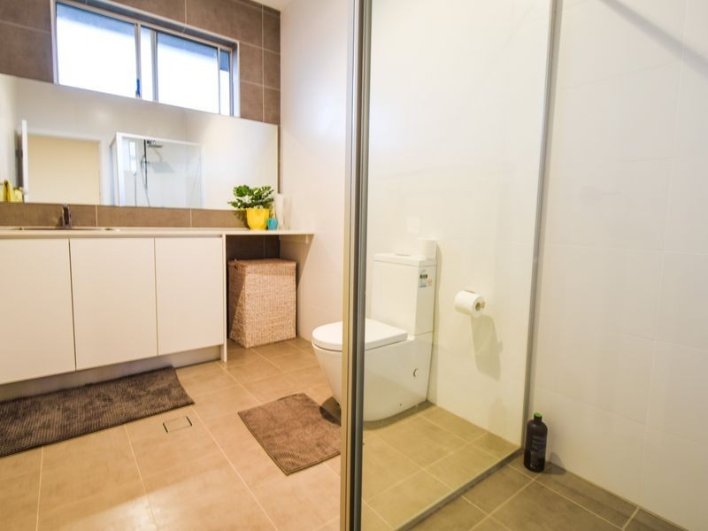 109 Dananbilla Drive, Young NSW 2594