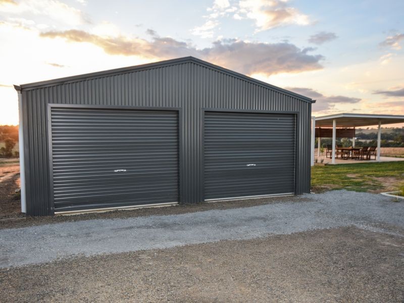 109 Dananbilla Drive, Young NSW 2594