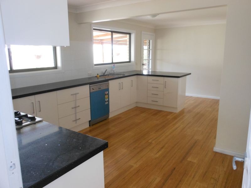 26 William Street, Young NSW 2594