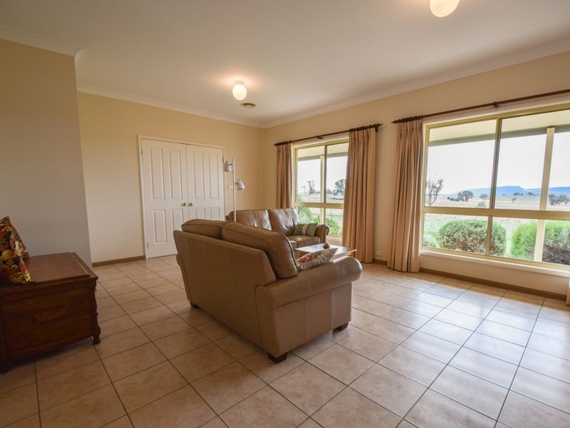 3374 Murringo Rd, Young NSW 2594