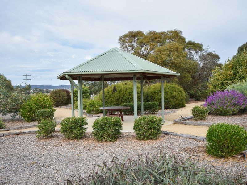 3374 Murringo Rd, Young NSW 2594