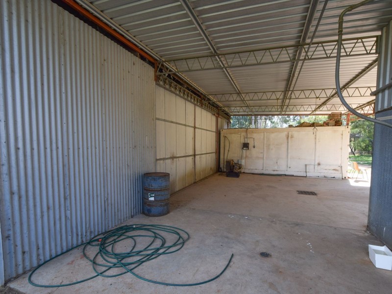 156 Caroona Road Wombat, Young NSW 2594