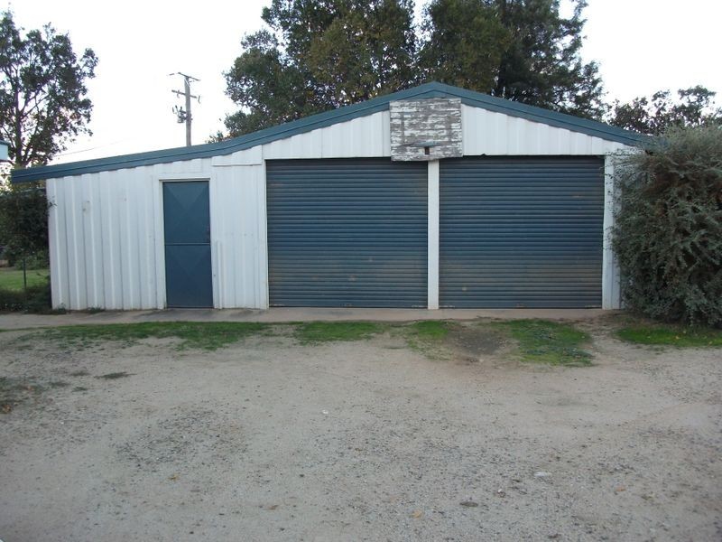 01 Old Forbes Road, Young NSW 2594