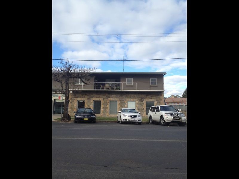 1/36 Zouch Street, Young NSW 2594