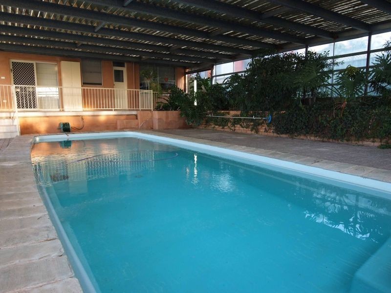 11 White Street, Young NSW 2594