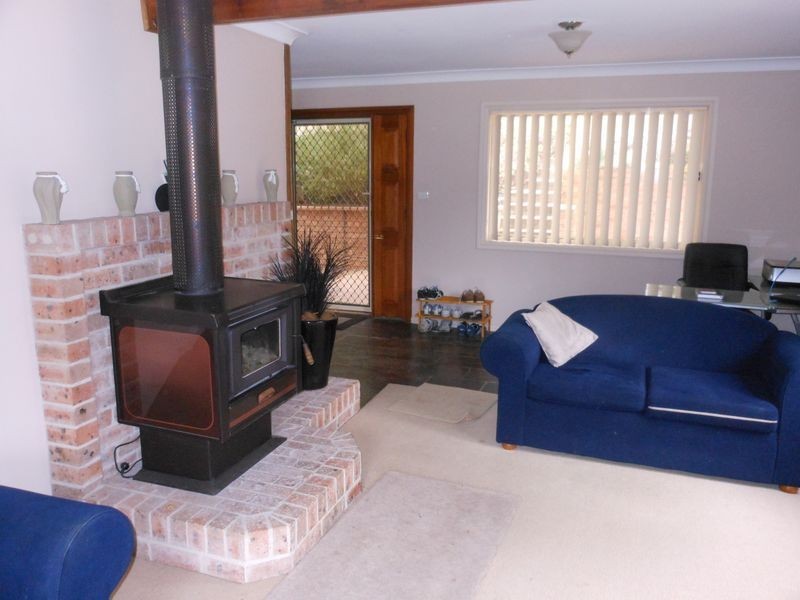 63 Victoria Gully Road, Young NSW 2594