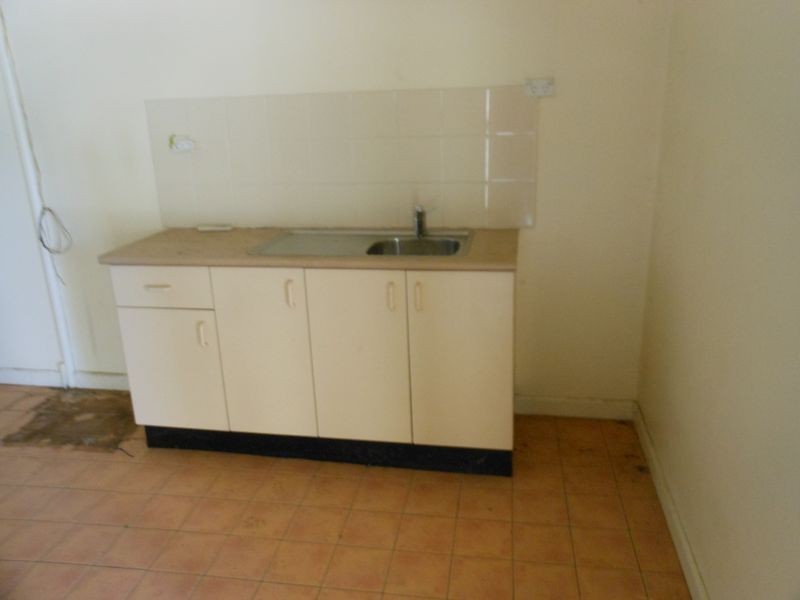 338 Boorowa Street, Young NSW 2594