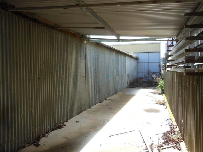 338 Boorowa Street, Young NSW 2594