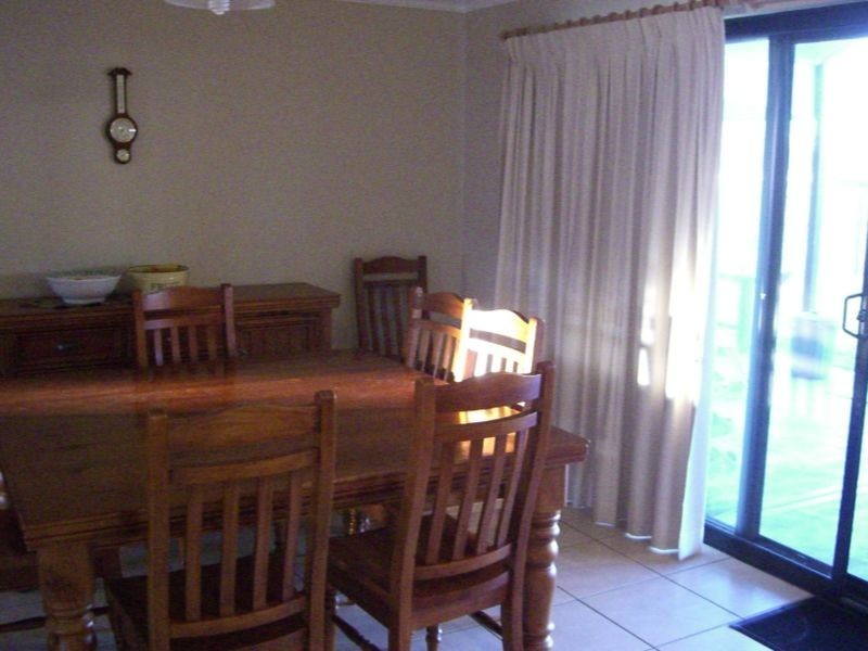 96 Wombat Street, Young NSW 2594