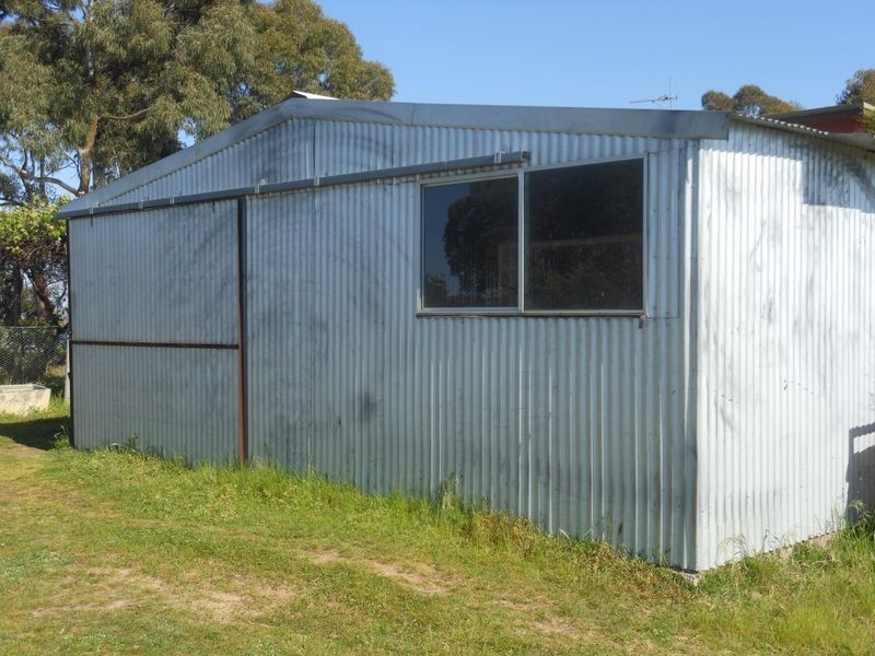 149 Chums Lane, Young NSW 2594