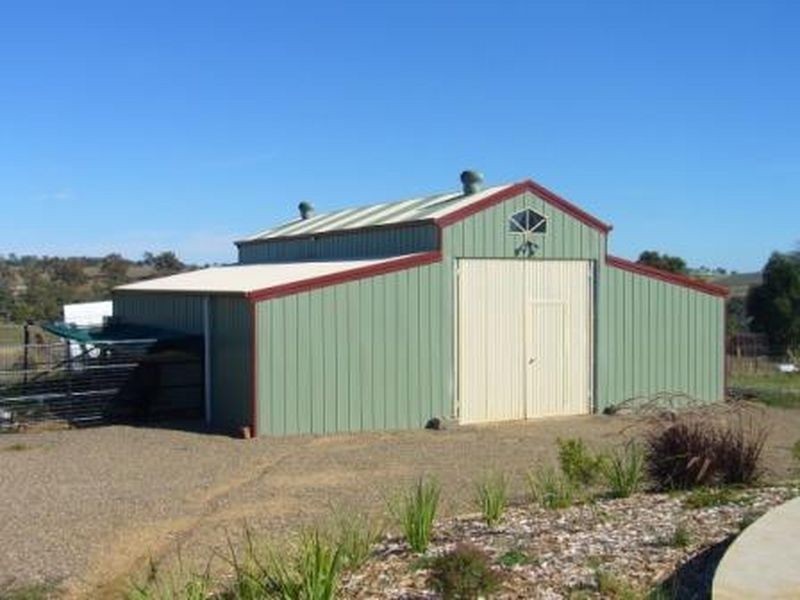 3846 Murringo Road, Young NSW 2594