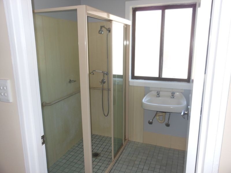 17 Musgrave Street, Young NSW 2594