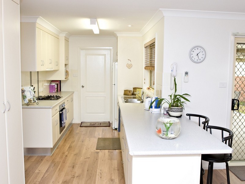 9 Hambrook, Young NSW 2594