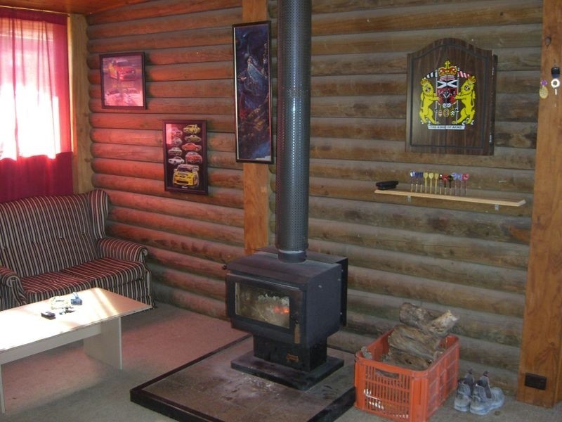 87 Blackett Avenue, Young NSW 2594