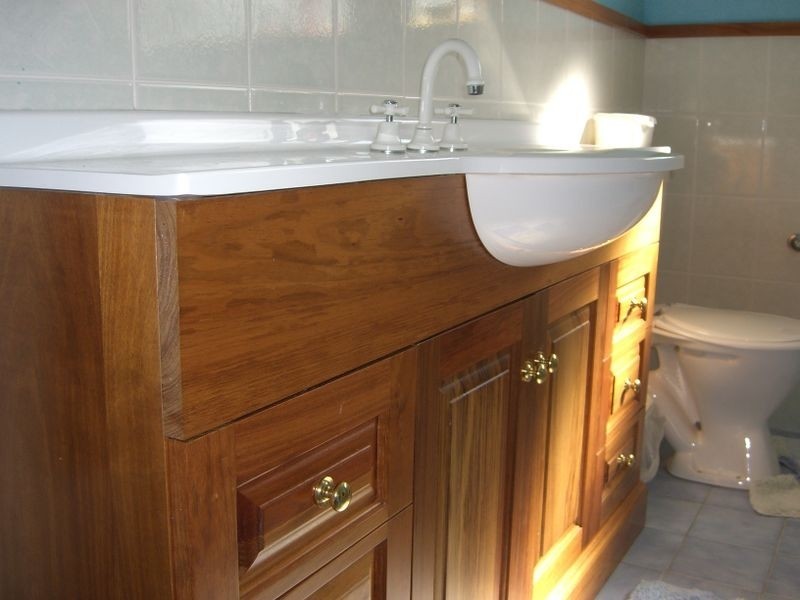 11 Sam Place, Young NSW 2594