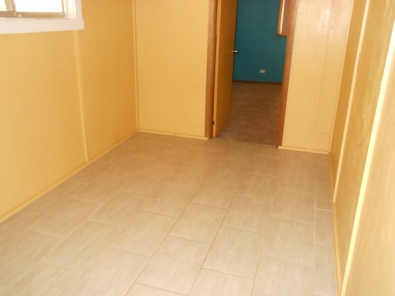 4 Tipperary Lane, Young NSW 2594