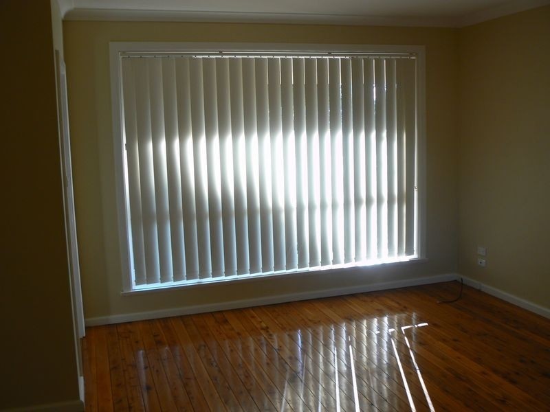 24 Murringo Street, Young NSW 2594