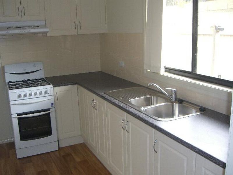 3/131 William Street, Young NSW 2594