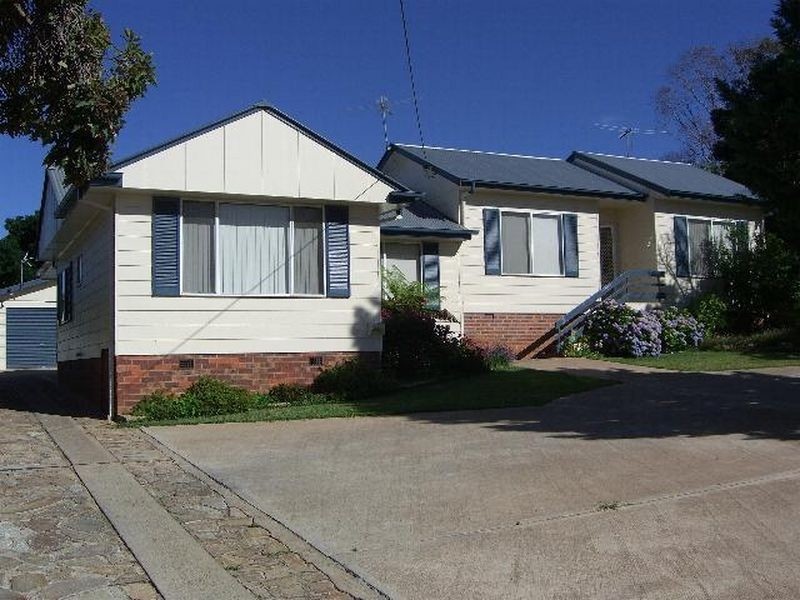37 Hill Street, Young NSW 2594