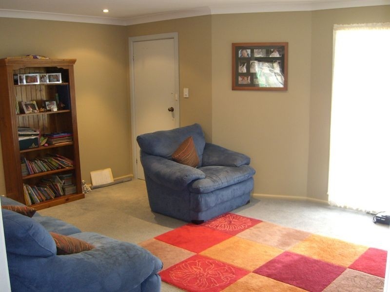 53 Binalong Street, Young NSW 2594