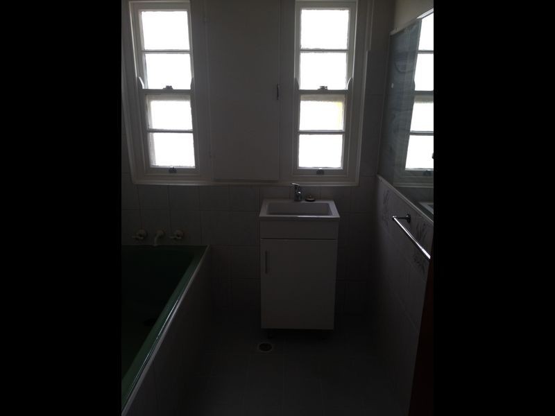 1 Blackett Avenue, Young NSW 2594