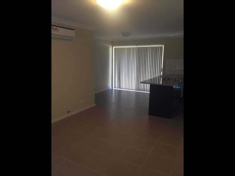 24b Binalong Street, Young NSW 2594