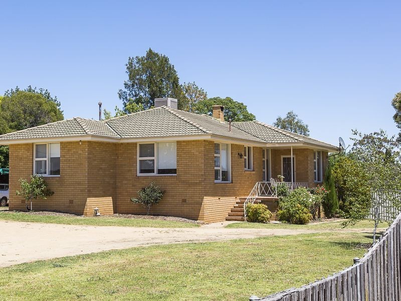 53 Hills Street, Young NSW 2594
