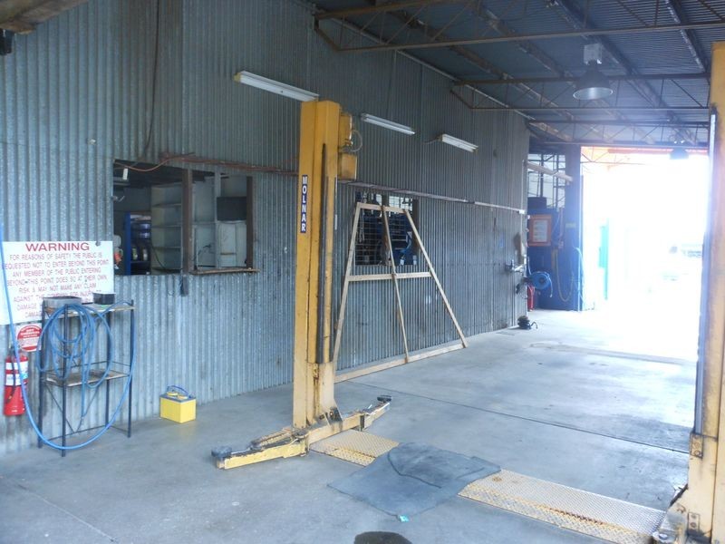 28 Zouch Street, Young NSW 2594