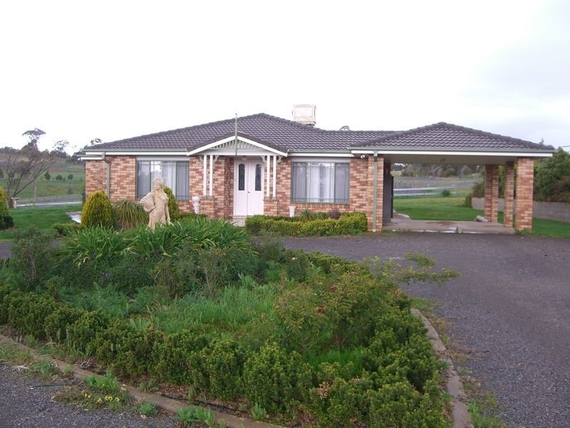 40 Byrne Avenue, Young NSW 2594