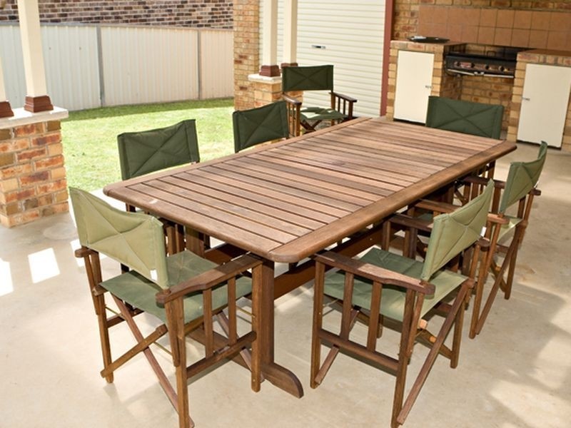 2 Pineview Circuit, Young NSW 2594