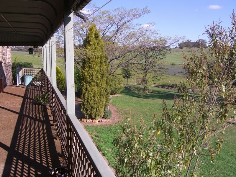 70 Roberts Road, Young NSW 2594