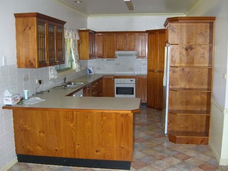 70 Roberts Road, Young NSW 2594