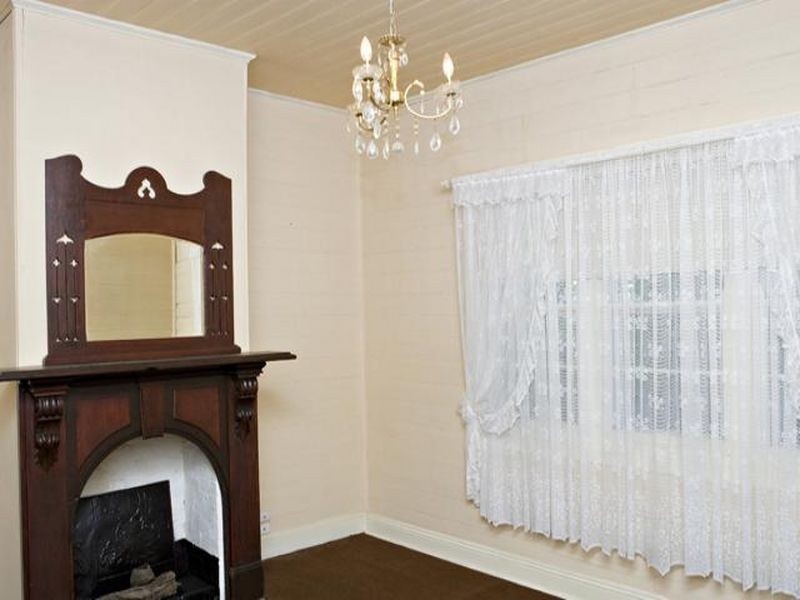 131 Albury Street, Harden NSW 2587