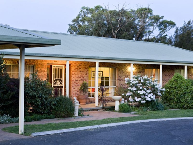 226 Willawong Street, Young NSW 2594