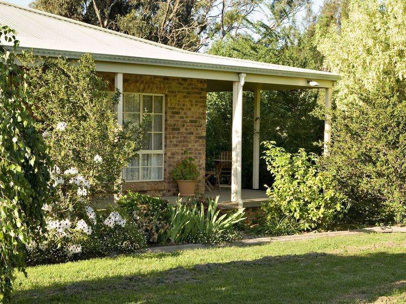 226 Willawong Street, Young NSW 2594