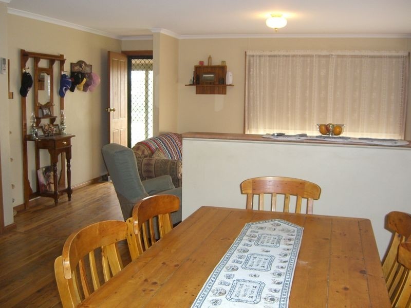 48 Saines Estate Road, Young NSW 2594