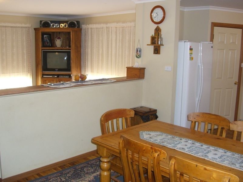 48 Saines Estate Road, Young NSW 2594