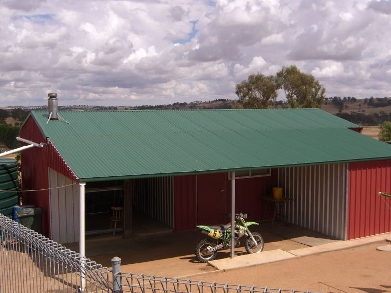 48 Saines Estate Road, Young NSW 2594