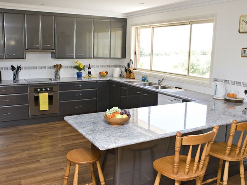 52 Newtons Rd, Young NSW 2594