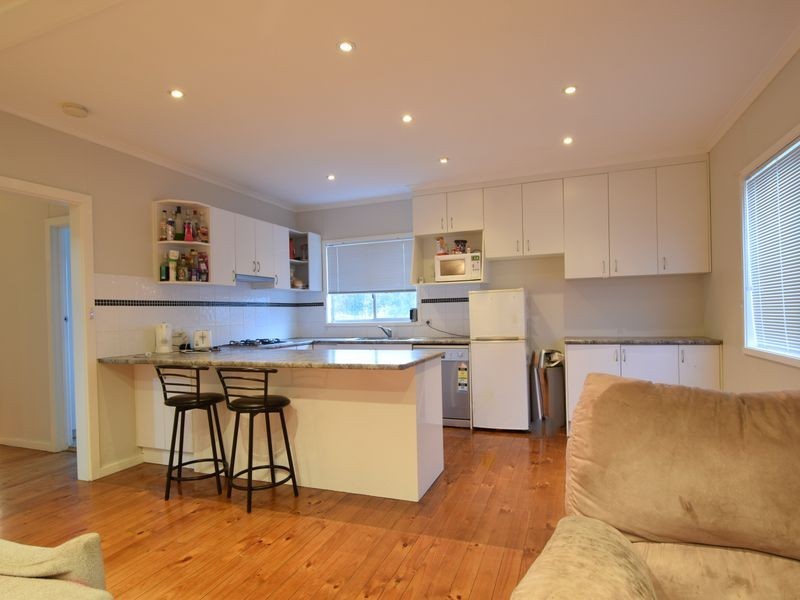 5 Lachlan Close, Young NSW 2594