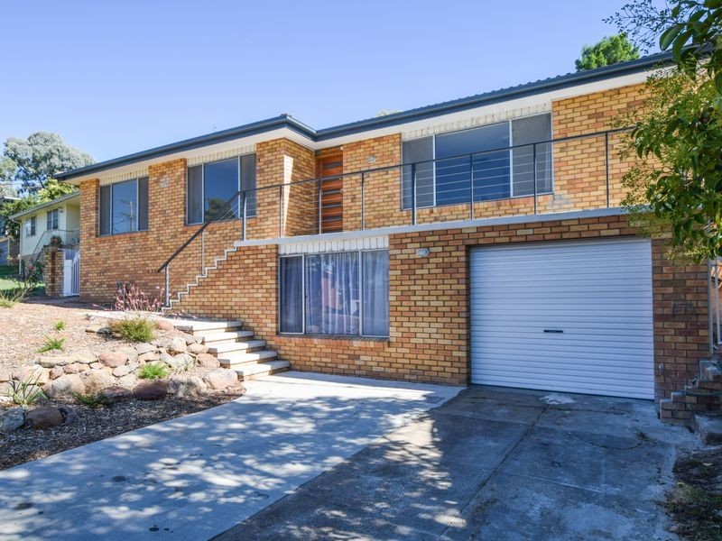 177 William Street, Young NSW 2594