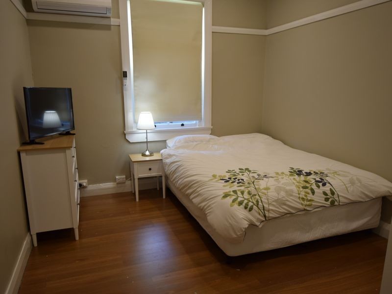 Room 3/14 Spring Street, Young NSW 2594