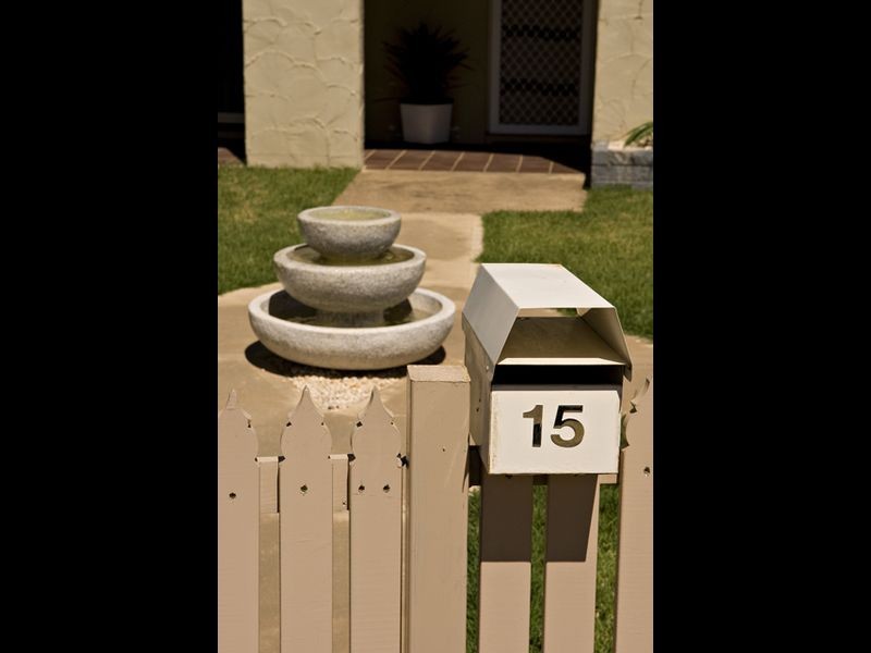 15 Willawong Street, Young NSW 2594