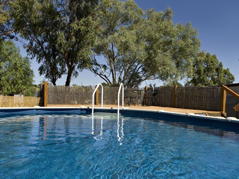 15 Willawong Street, Young NSW 2594