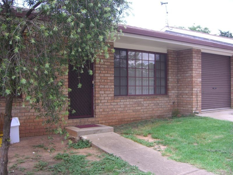 Unit 6/17 Miro Street, Young NSW 2594