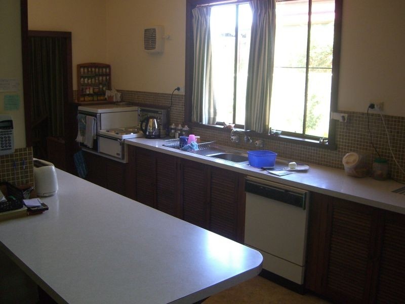 45 Murringo Street, Young NSW 2594